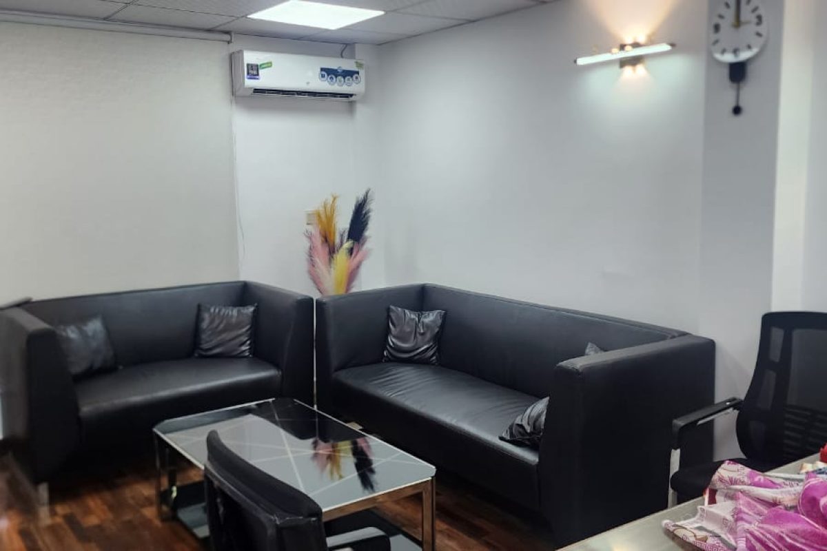 WhatsApp Image 2025-04-17 at 15.10.45 (1)